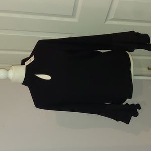 Keyhole Black Long Sleeve Blouse